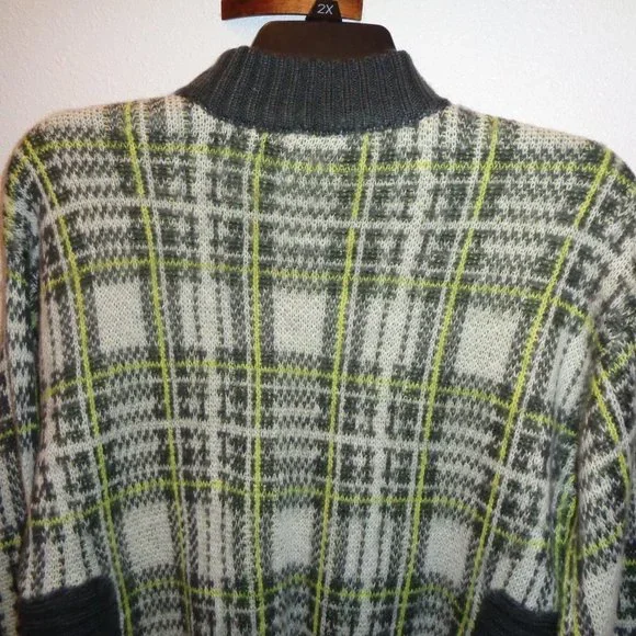 NINE West Plaid Sweater Size Large NWT - Picture 8 of 10